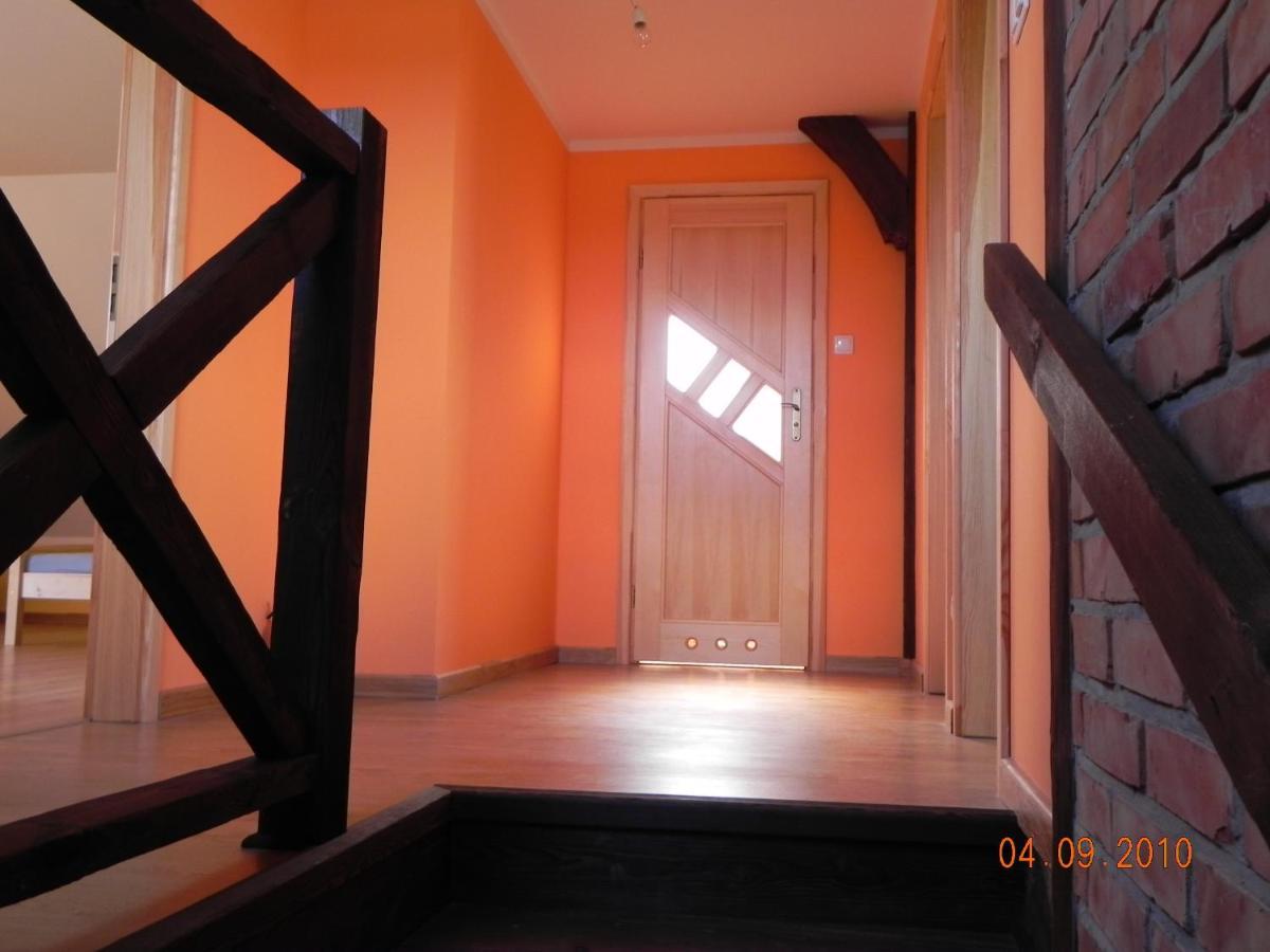 Dom Nad Jeziorem Lakorz Exterior foto